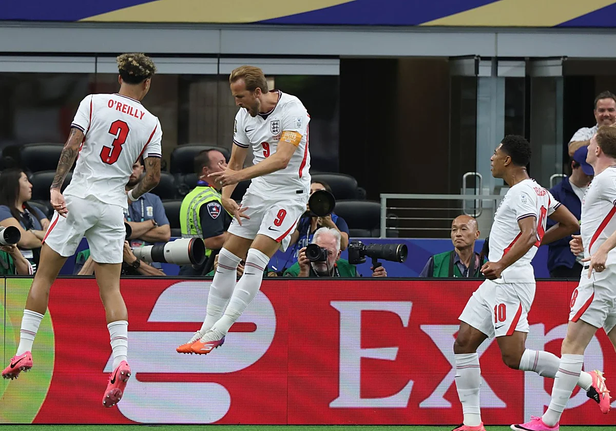 Inglaterra reina en la locura de Dallas