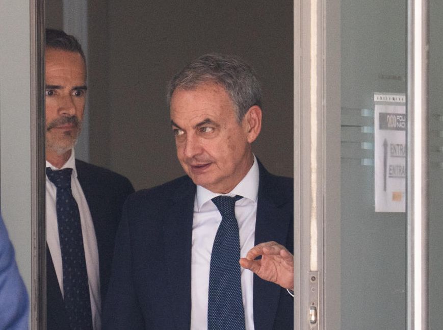 Zapatero no convenció al juez: "Pagos por informes verbales, sin hoja de encargo, sin precio... suena a dinámica de blanqueo"