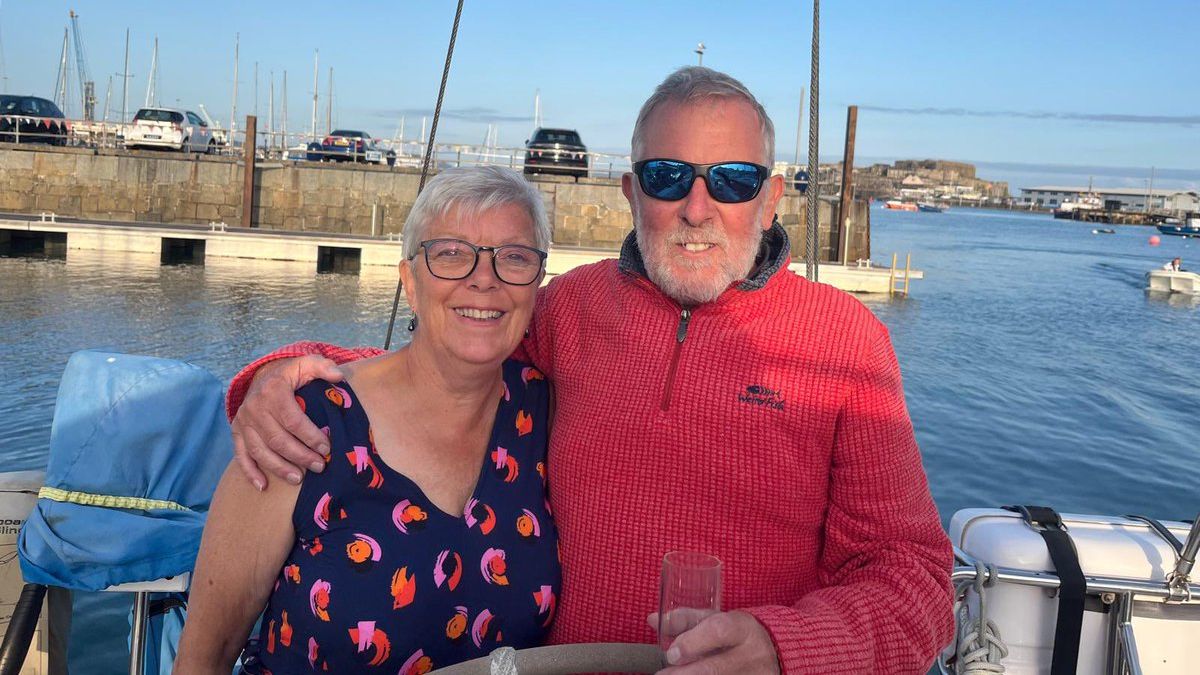 Los jubilados británicos contra los que disparó una fragata rusa acusan a Londres de ignorar su versión: "Quieren silenciarlo"