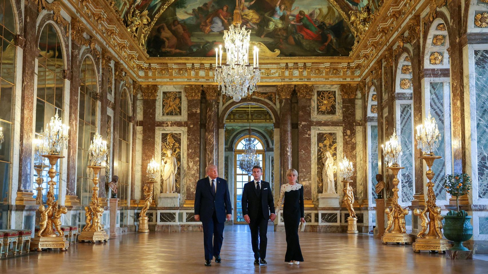 Emmanuel y Brigitte Macron deslumbran a Donald Trump con una cena en el palacio de Versalles