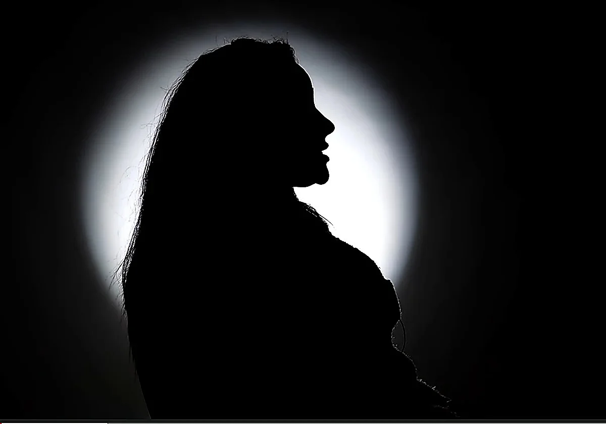 Malaga court sentences man to eleven years in prison for sexually assaulting brother's ex-wife
