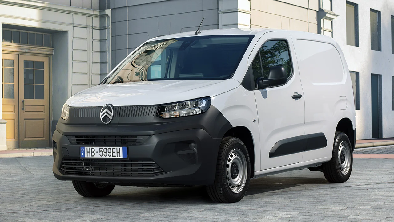 Nuevo Citroën Berlingo Van First, más asequible y práctico para facilitar la vida laboral