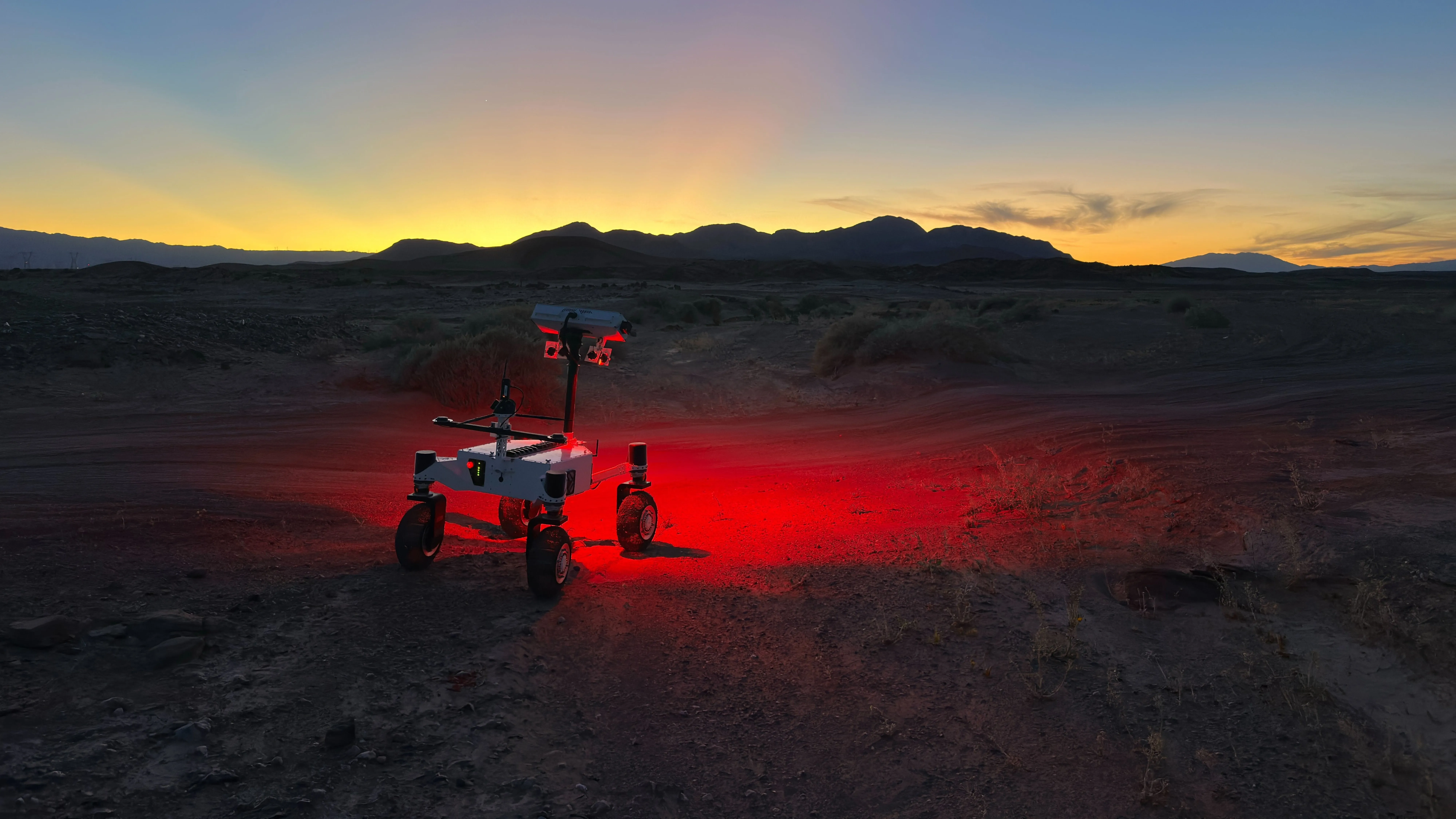 NASA Testing Advanced Capabilities for Moon, Mars Rovers