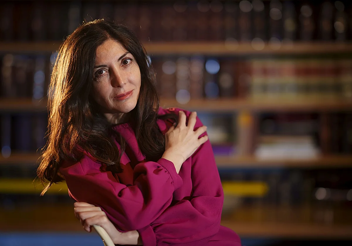 Espido Freire explicará en el Aula de Cultura de SUR la historia de la mujer a través de cien objetos