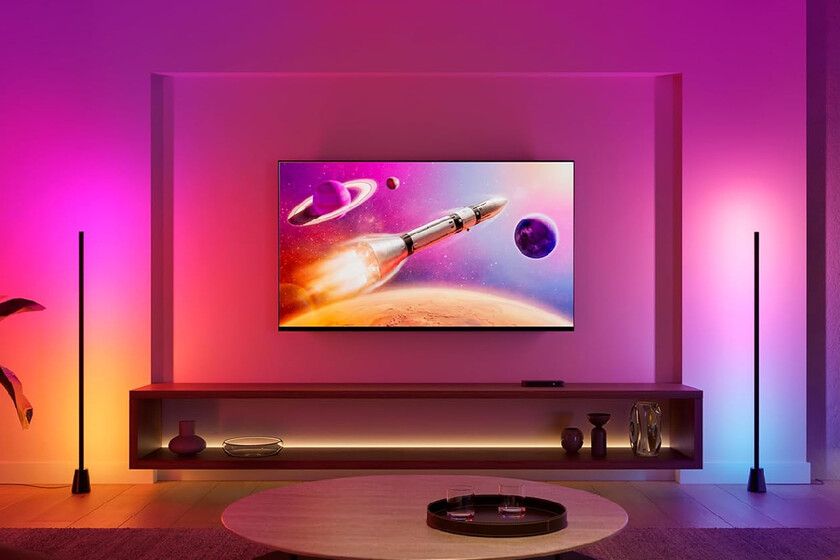 Ya es oficial: Philips Hue renueva su ecosistema con nuevas lámparas inmersivas para el televisor y bombillas compatibles con Matter