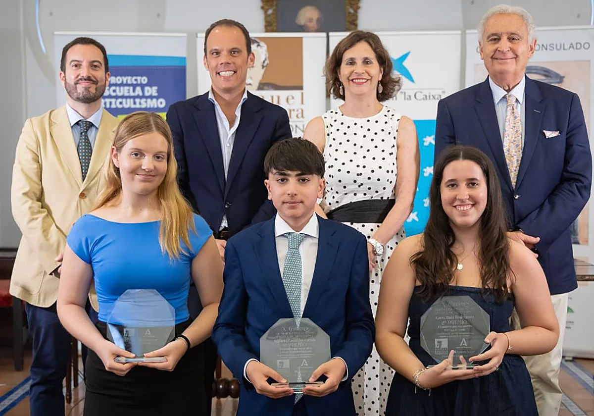 La Fundación 'la Caixa' y la Fundación Manuel Alcántara premian a los mejores jóvenes articulistas de Andalucía