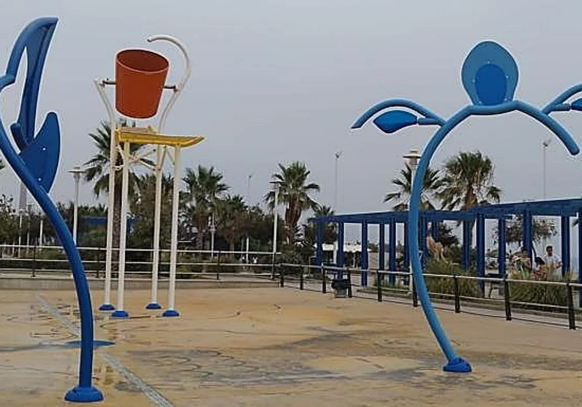 Cierran de forma preventiva el Parque del Agua en La Misericordia tras varios casos de gastroenteritis en escolares