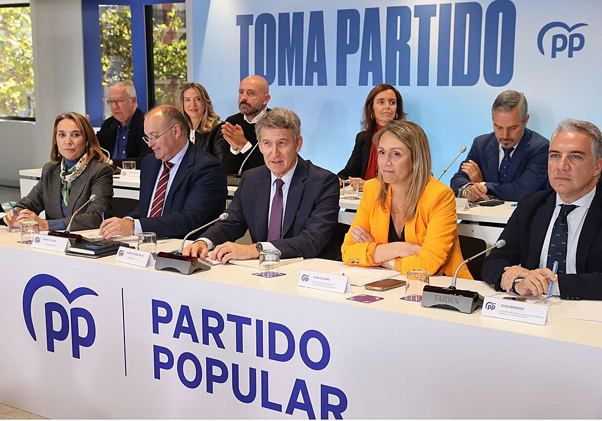 Feijóo deja a punto la maquinaria electoral para evitar otro 23-J