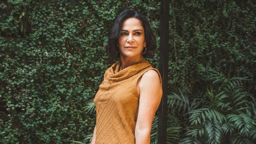 Lydia Cacho, la periodista mexicana que destapó una red de pederastia y vive en el exilio: “El dolor de la tortura habitó mi cuerpo pero no me colonizó”