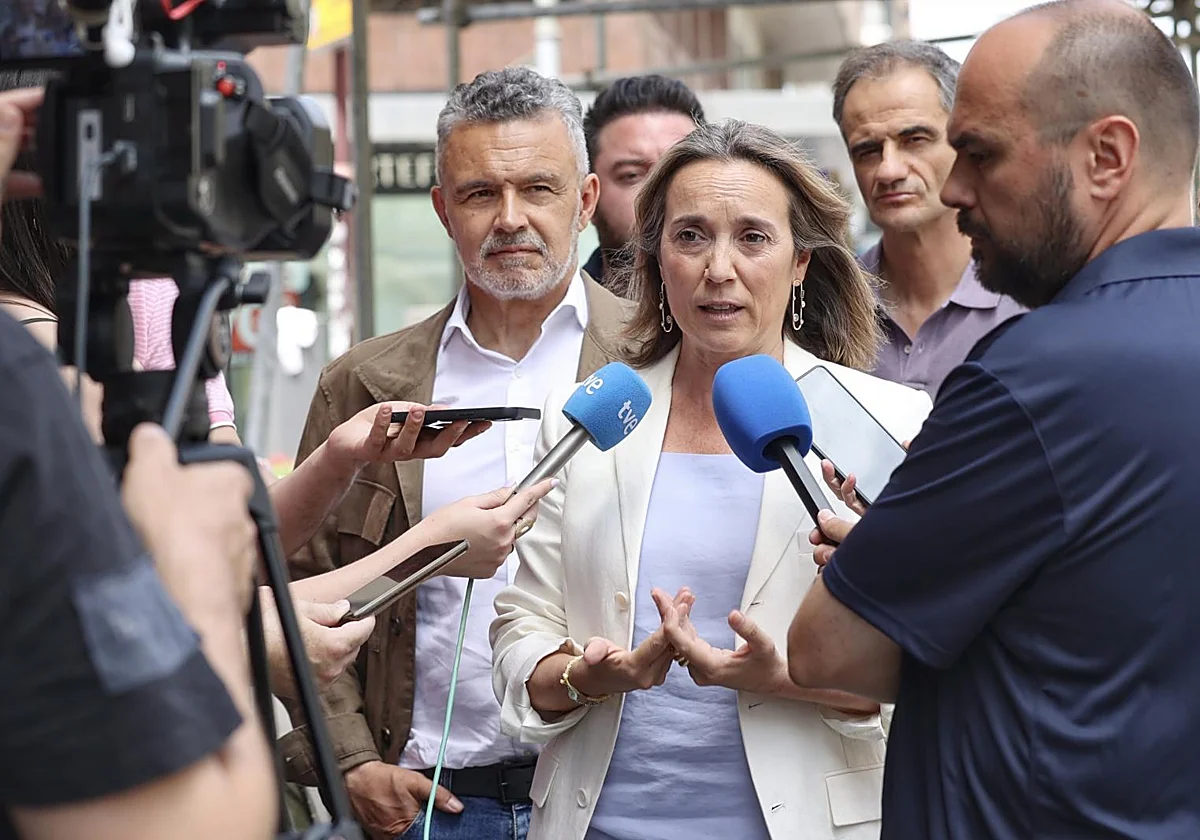 El PP respalda a la Policía Nacional tras el auto contra Begoña Gómez y sortea juez Peinado