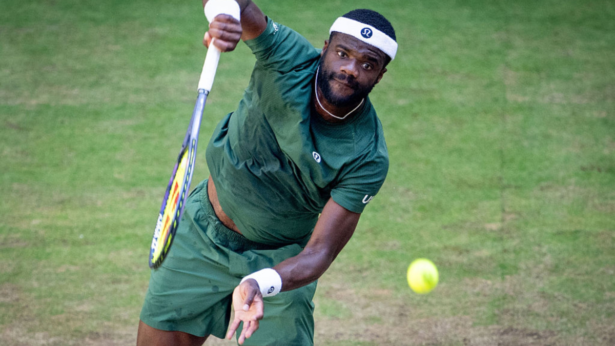 Tiafoe da la sorpresa ante Fritz y es el primer americano que gana en Halle