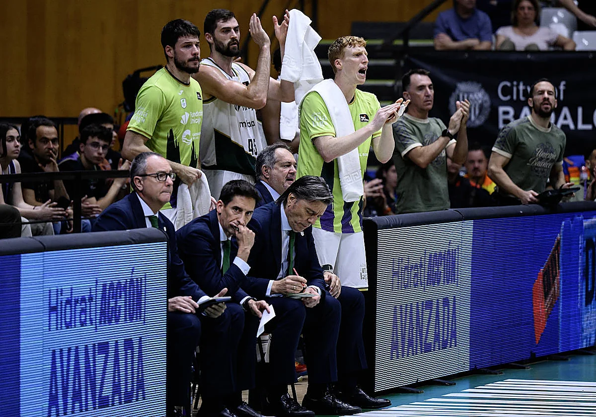 Un verano sin ventas para el Unicaja y con un 'peaje'
