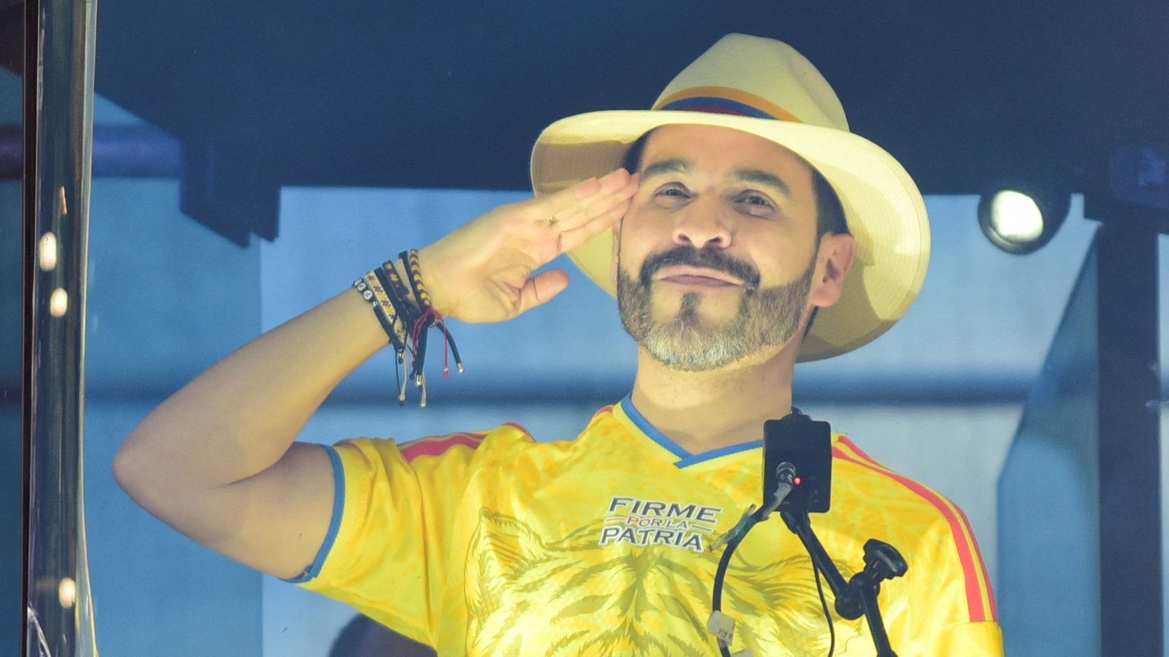Abelardo de la Espriella, 'El Tigre' que defendió a narcos y paramilitares y que aspira a ser el Trump de Colombia