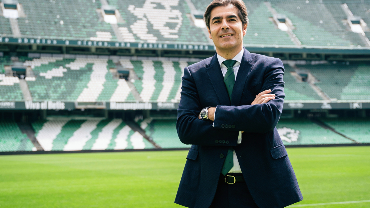 Los 500 partidos de Ángel Haro al frente del Betis: "Todavía quedan muchos retos por afrontar"