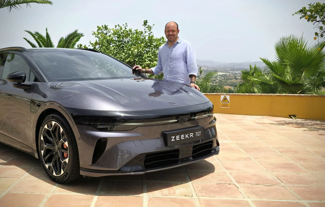Audi, BMW y Mercedes deberían estar preocupadas por este nuevo coche eléctrico chino: ya lo he probado y sigo sorprendido