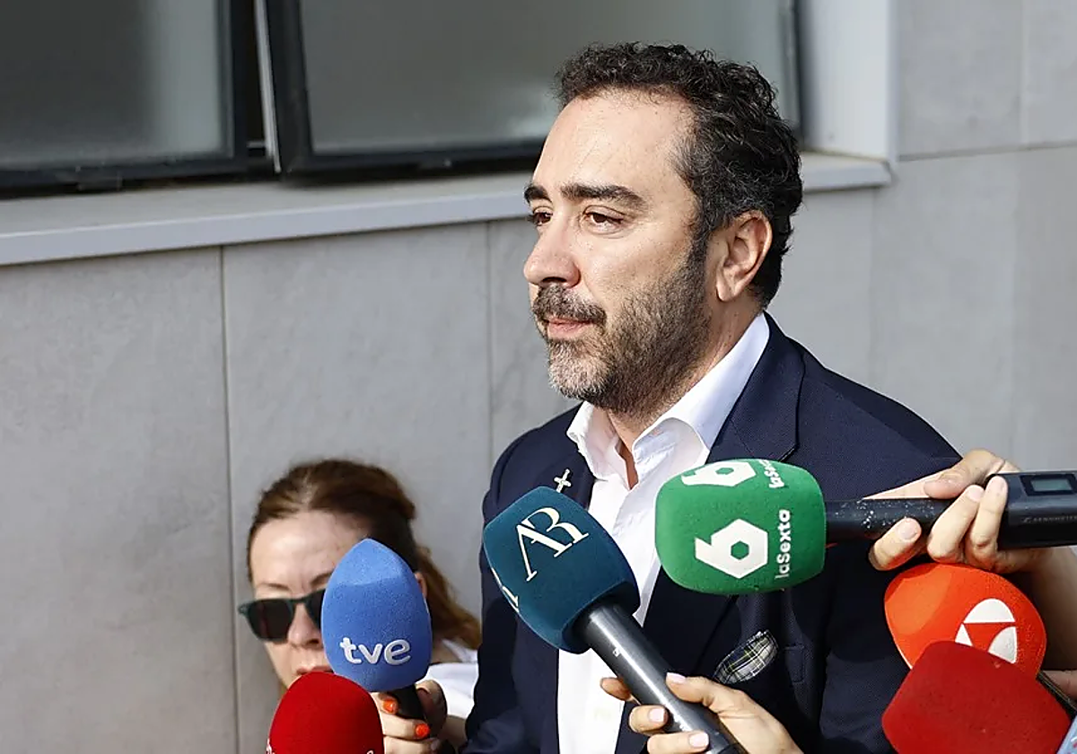 Aldama se declara «satisfecho»: no pisará la cárcel gracias a su «cooperación plena y continua» con la justicia