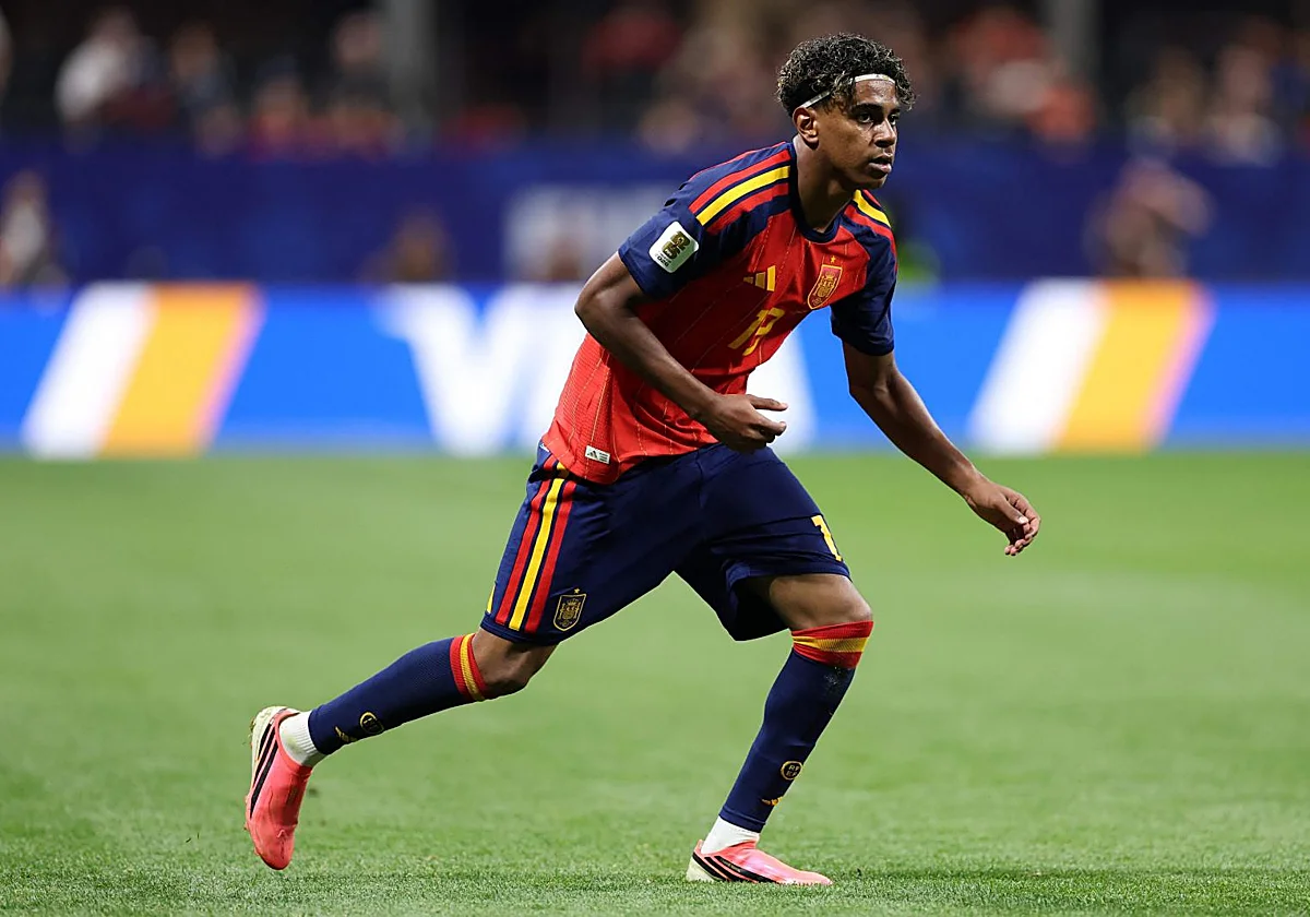 El impacto de Lamine: la selección y su imagen en los rascacielos
