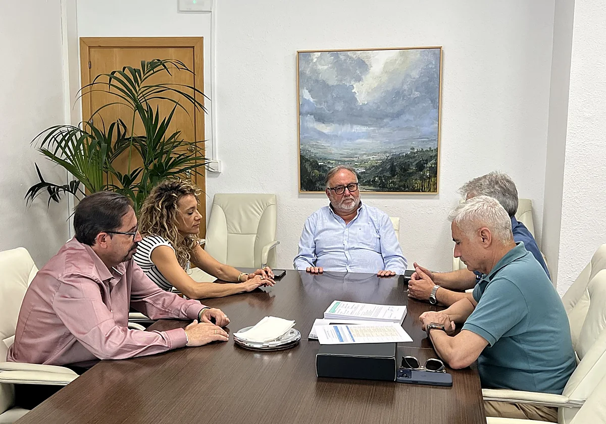 Alhaurín de la Torre quiere agrupar 200 establecimientos en un nuevo Centro Comercial Abierto
