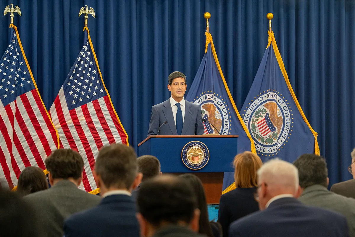 La nueva Fed abre una brecha récord en los mercados
