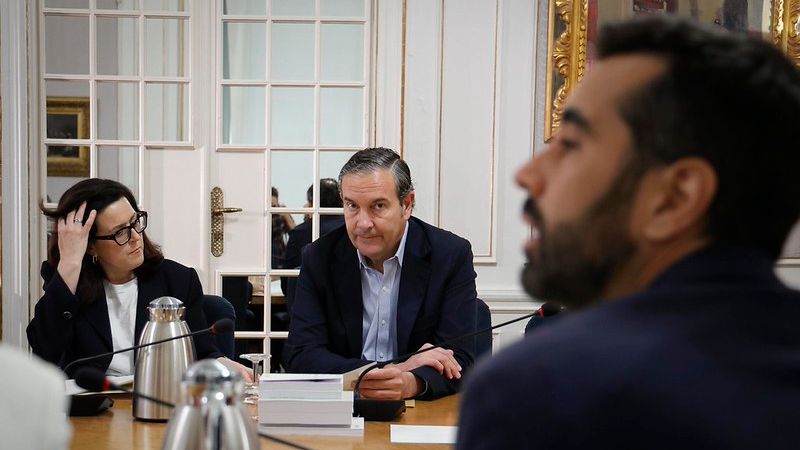 El portavoz del PP pide que el acta de la reunión de portavoces recoja que Baldoví le llamó "puto maleducado"