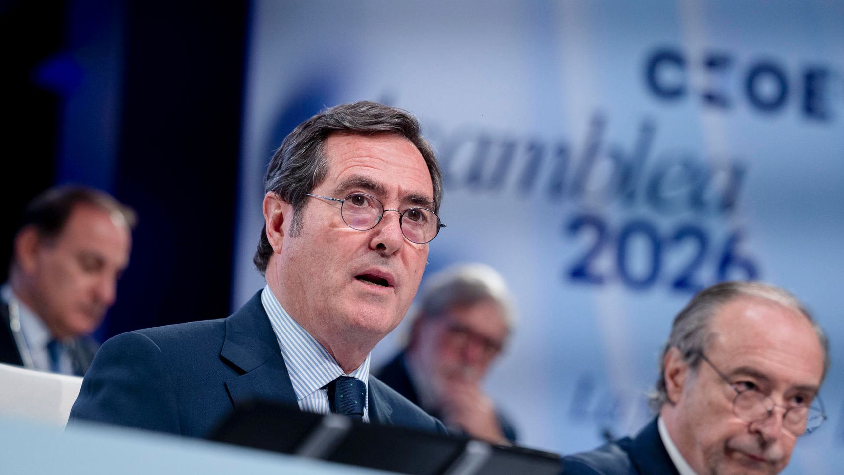 Garamendi activa las elecciones en la CEOE: adelanta el comité ejecutivo para convocar comicios en octubre