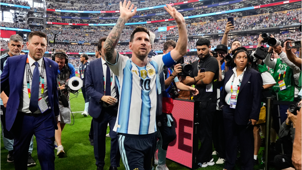 Messi celebrará su cumpleaños instalado en el olimpo de la historia