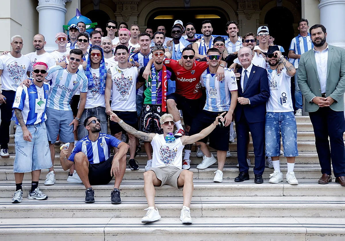 Más de cuatro millones, la prima de la plantilla del Málaga por el ascenso