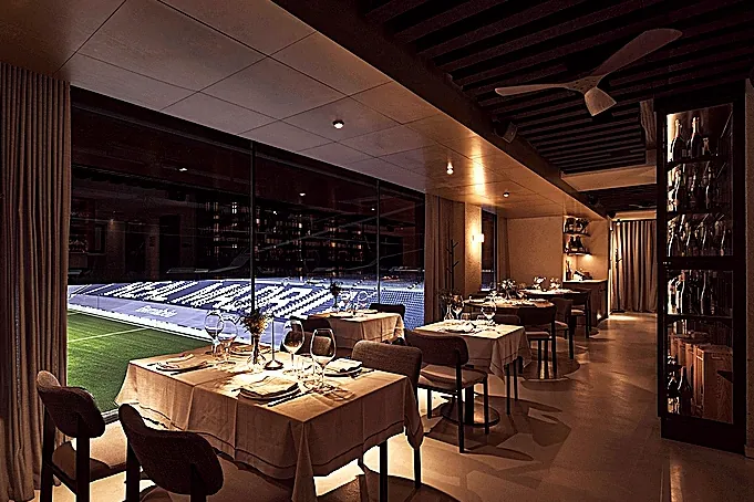 Menú ejecutivo con vistas al Bernabéu