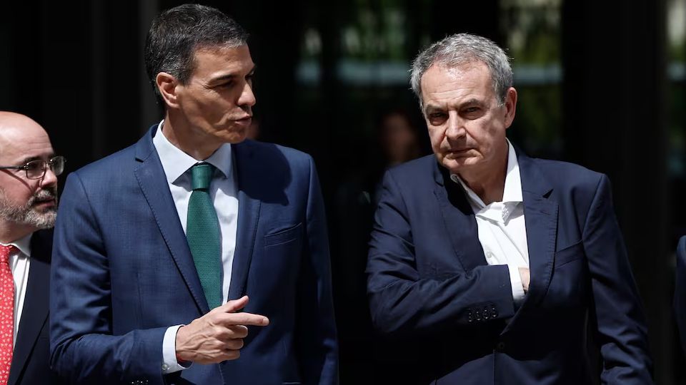 El Parlamento Europeo censura a Sánchez por mantener con China contratos "estrictamente prohibidos" por Bruselas