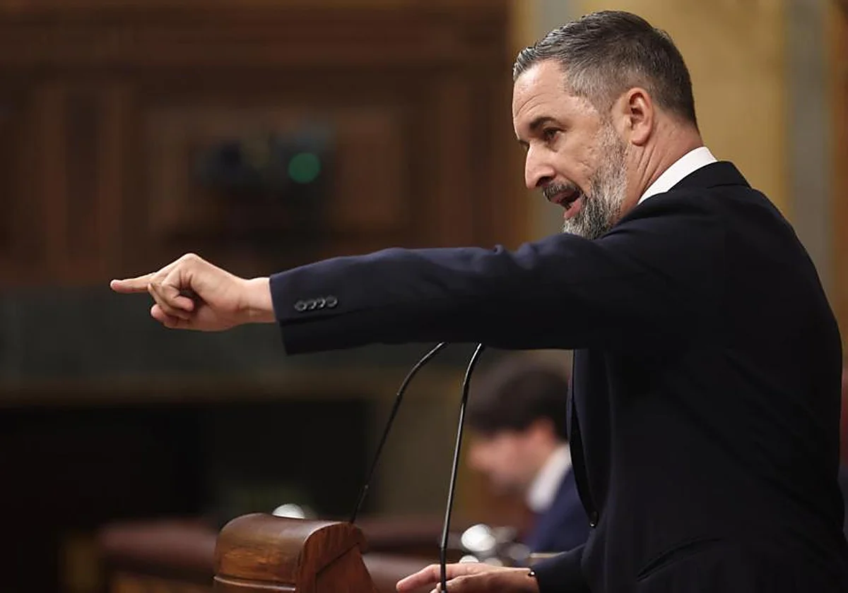 Abascal acusa a Sánchez de «maniobrar para robar las próximas elecciones»