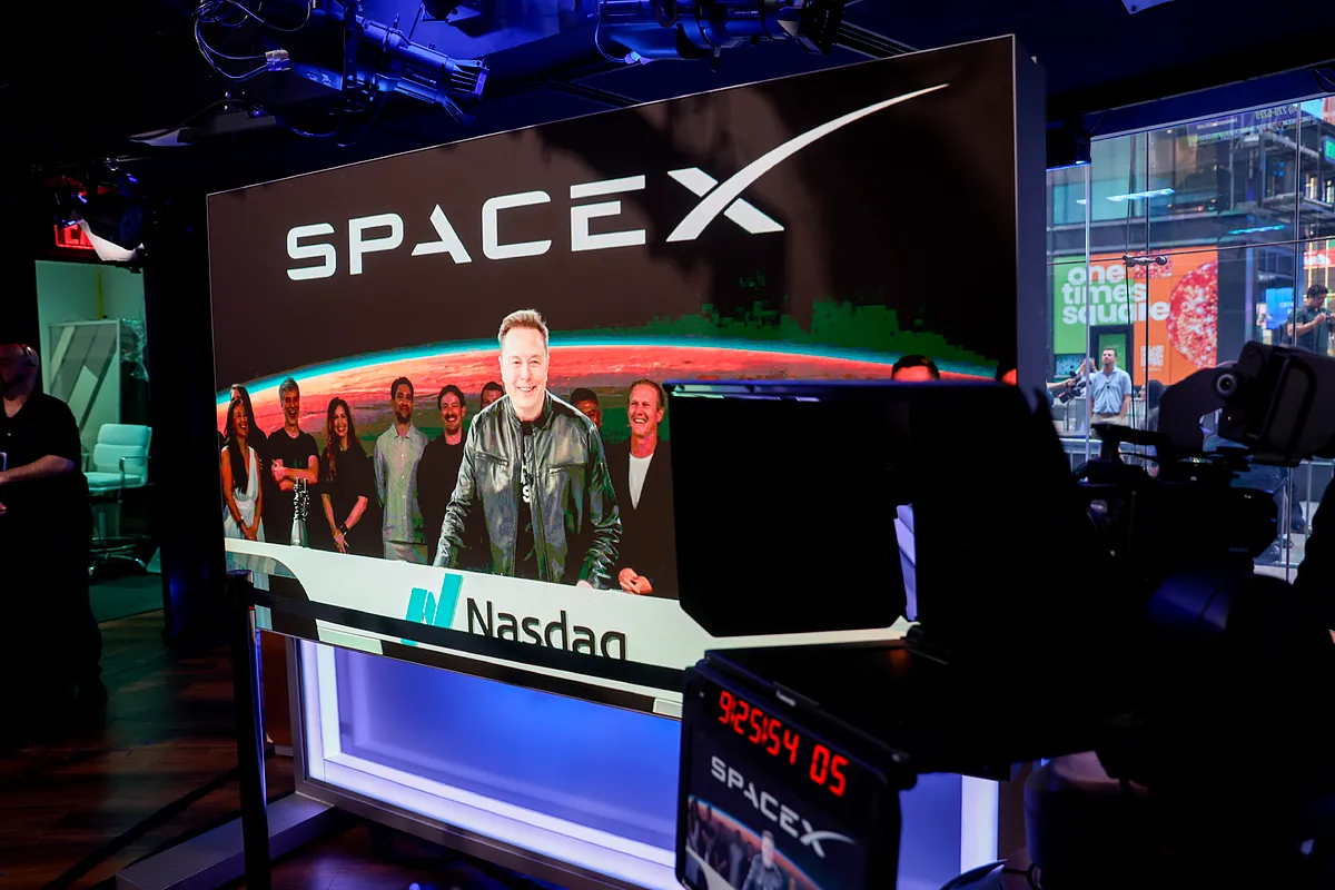 SpaceX emite bonos con una sobredemanda de 4 veces