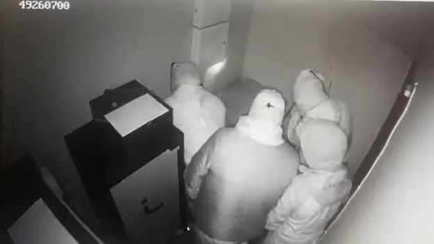Cae la banda criminal que desvalijó las cajas fuertes de tres sucursales bancarias en Oropesa, Quismondo y El Casar
