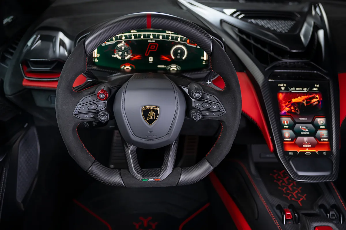 Así es el Lamborghini descapotable más potente de la historia