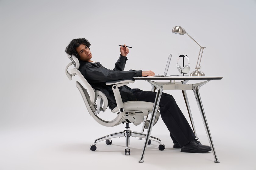 Precio mínimo para la nueva Sihoo Doro C300 V2: una silla ergonómica ideal si no te gustan las que son rígidas como la Markus de Ikea