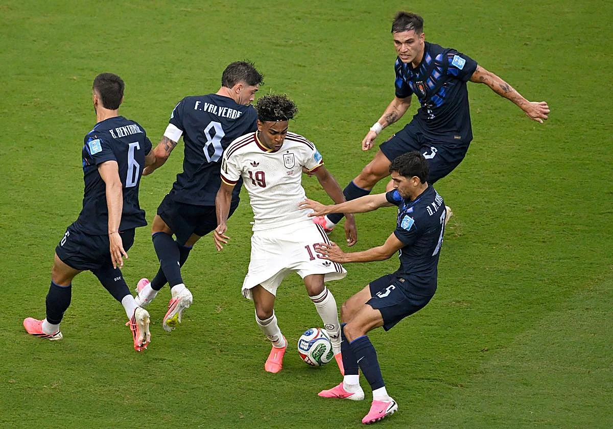 Sin goles en contra y en busca de velocidad: pros y contras de España