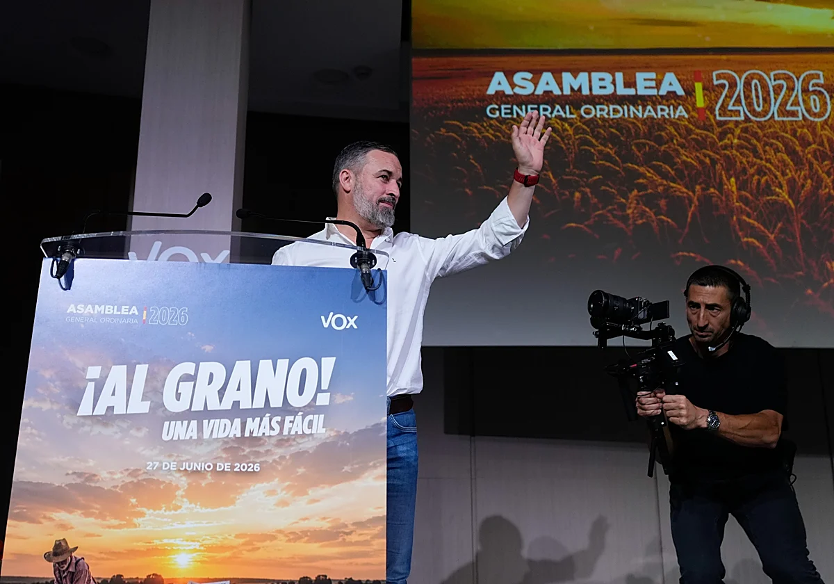 Vox declara la guerra a la «hipertrofia normativa que paraliza España»