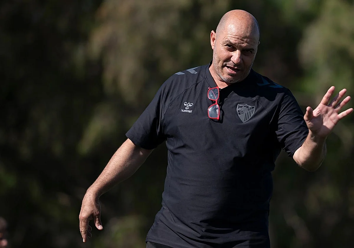 Bravo seguirá como entrenador del Malagueño