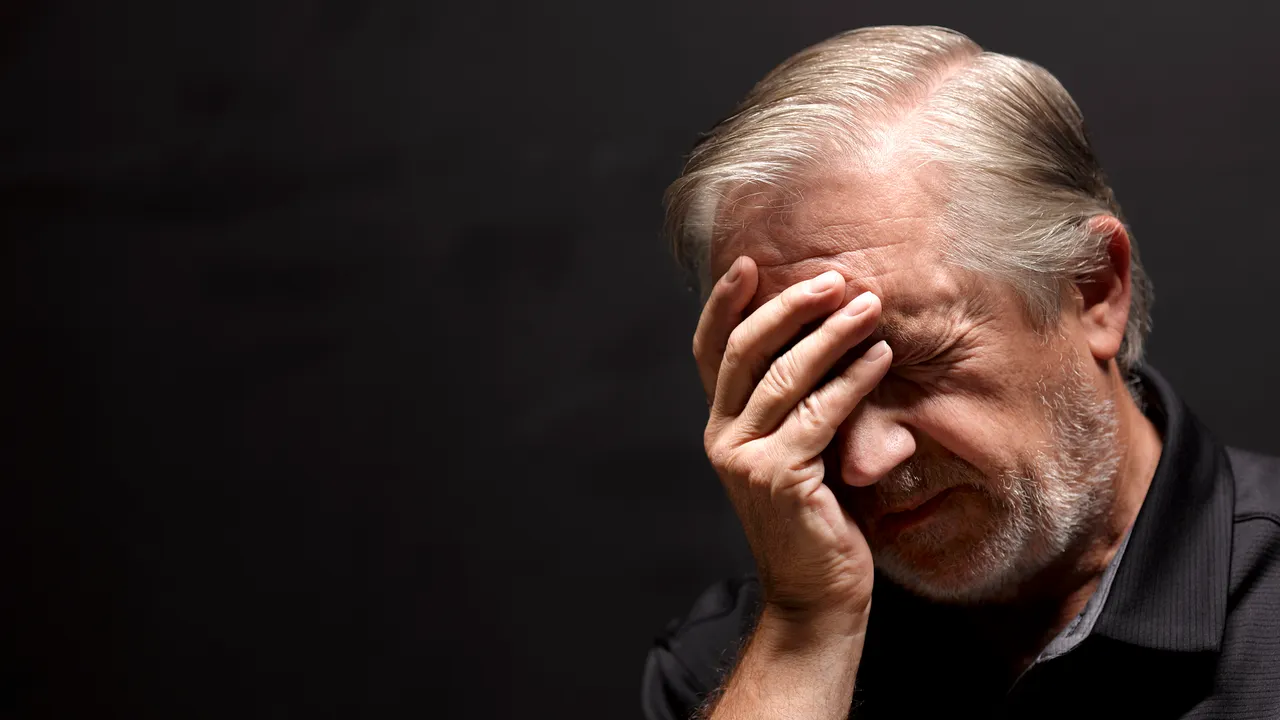 La glucosamina que millones toman para las rodillas podría empeorar el Alzheimer