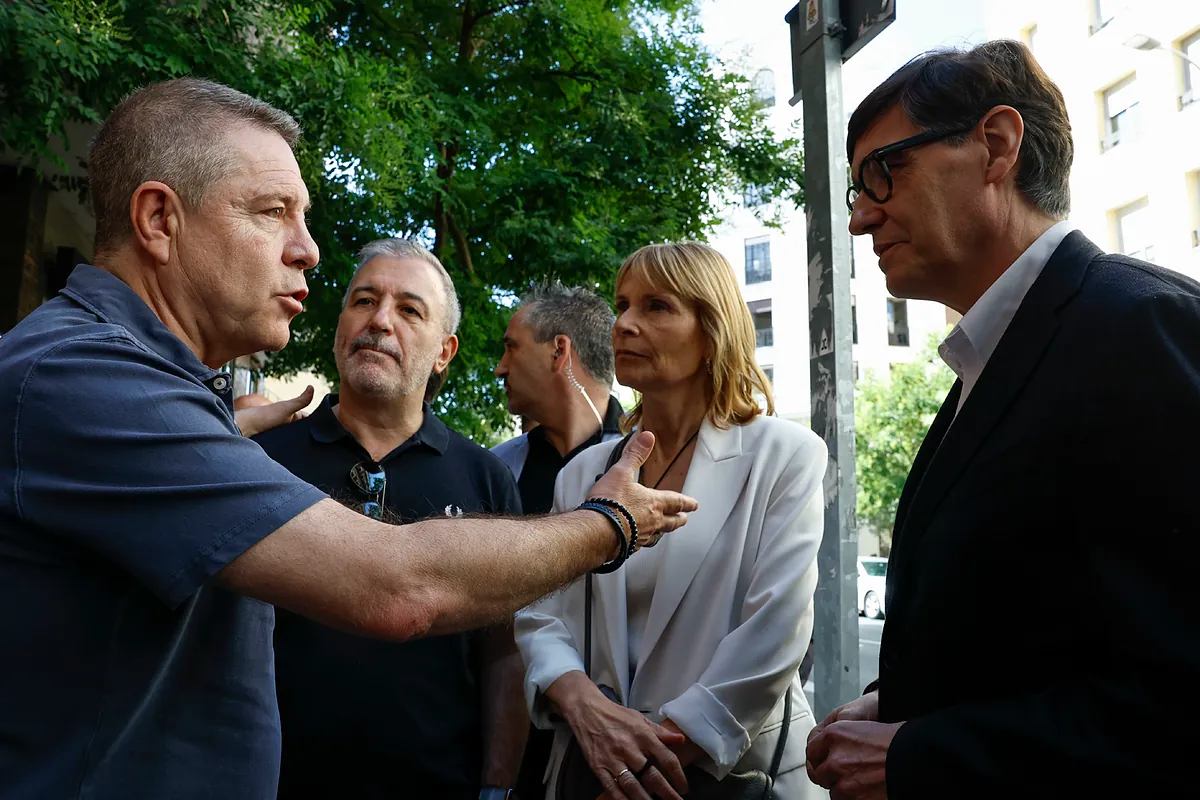 Page invita al PSOE a la autocrítica y Sánchez le recuerda que en 2016 favoreció la investidura de Rajoy