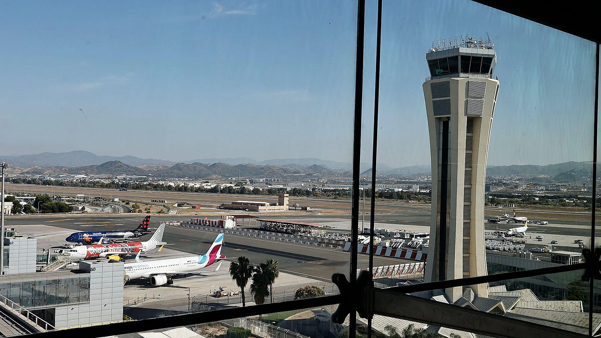 Viaje a las entrañas del aeropuerto de Málaga