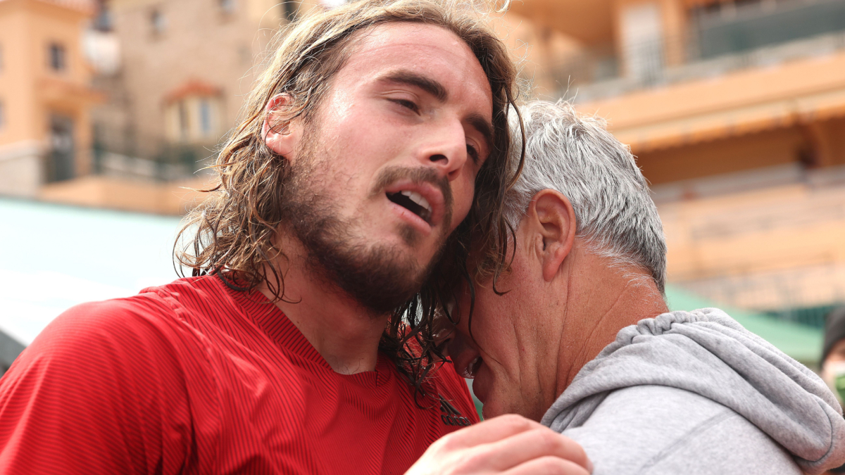Tsitsipas rompe "definitivamente" con su padre Apostolos como entrenador