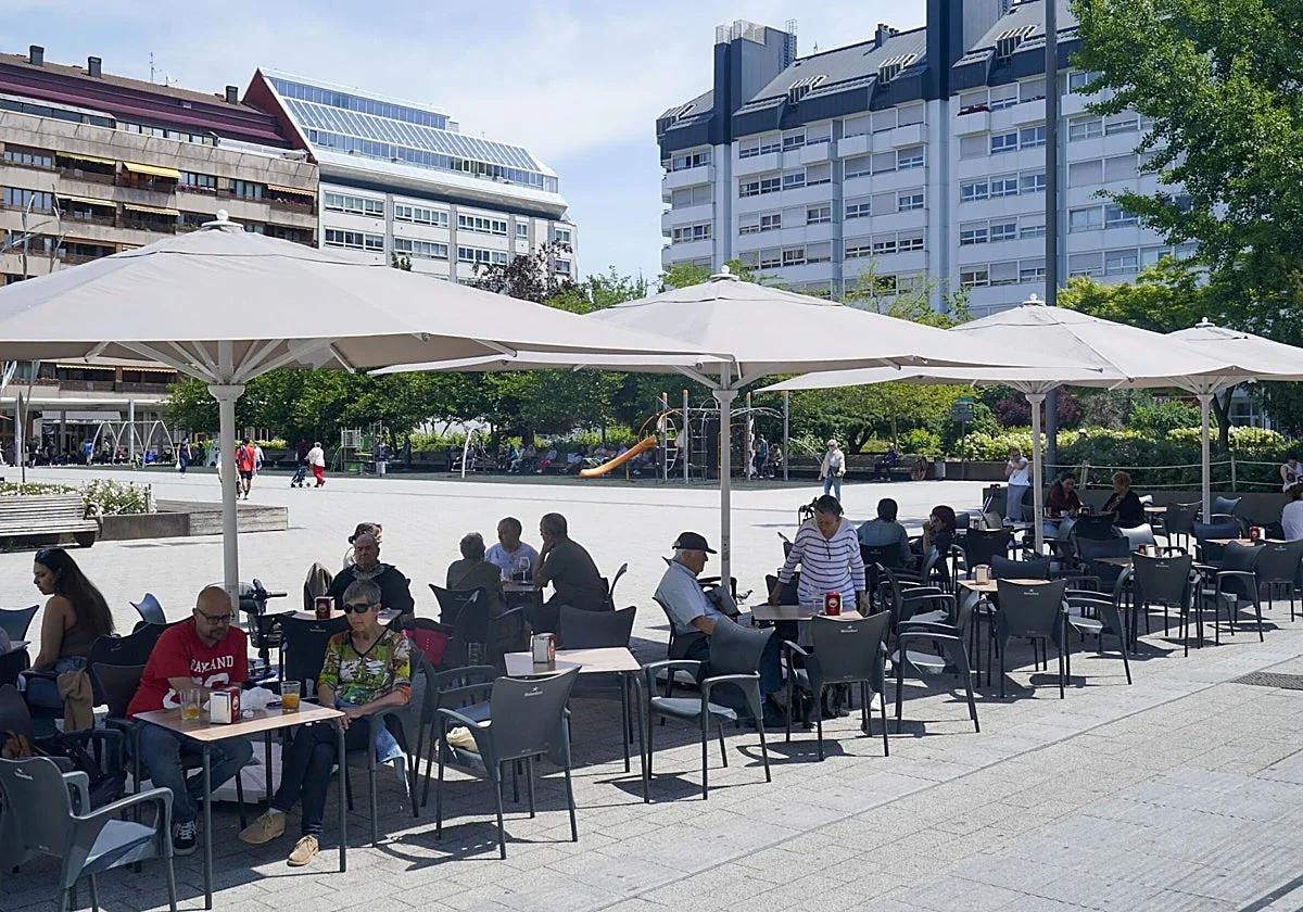 Detienen a una pareja por tener sexo en una plaza de Vitoria «llena de niños»