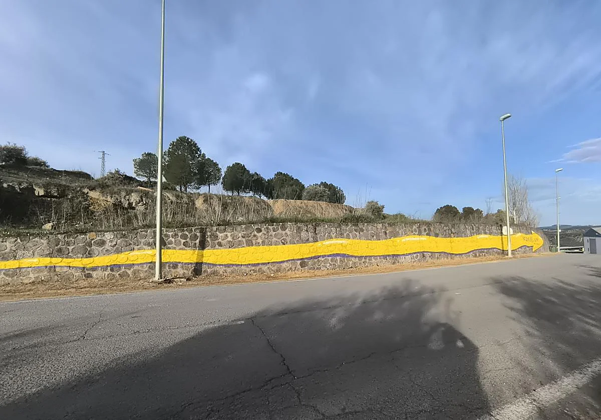The Malaga village that's home to Spain's largest yellow Camino de Santiago waymarker