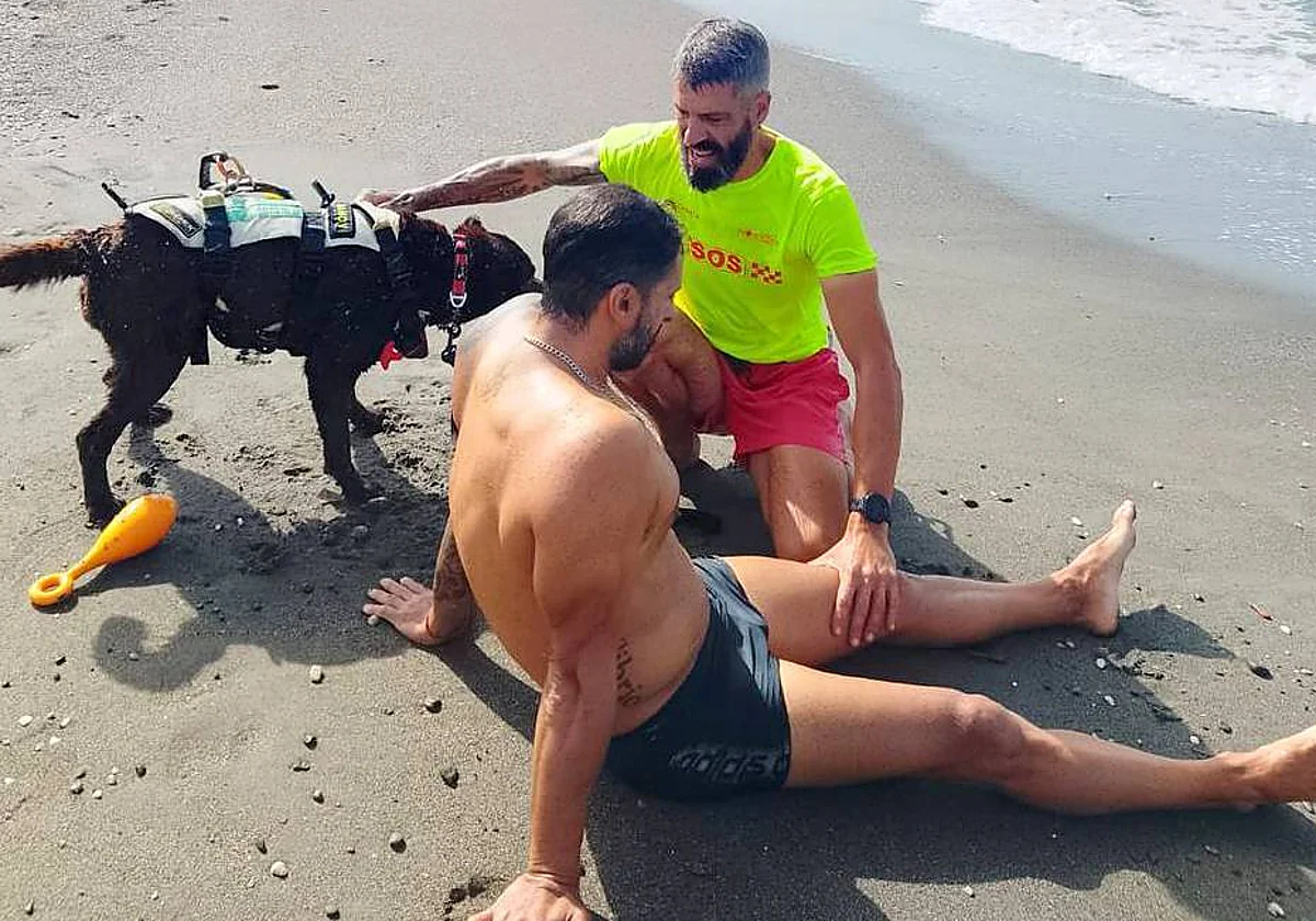 Torrox refuerza la seguridad en playas con simulacros y controles sanitarios