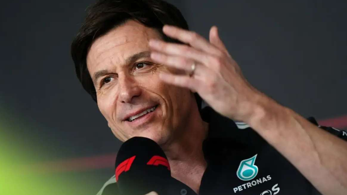 El 'boss' de Mercedes estalla contra Ferrari: "Parece que no tienen límites"