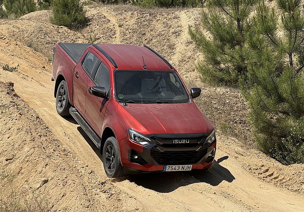 Isuzu mejora la gama D-Max, y el nuevo motor 2.2 diésel es la estrella