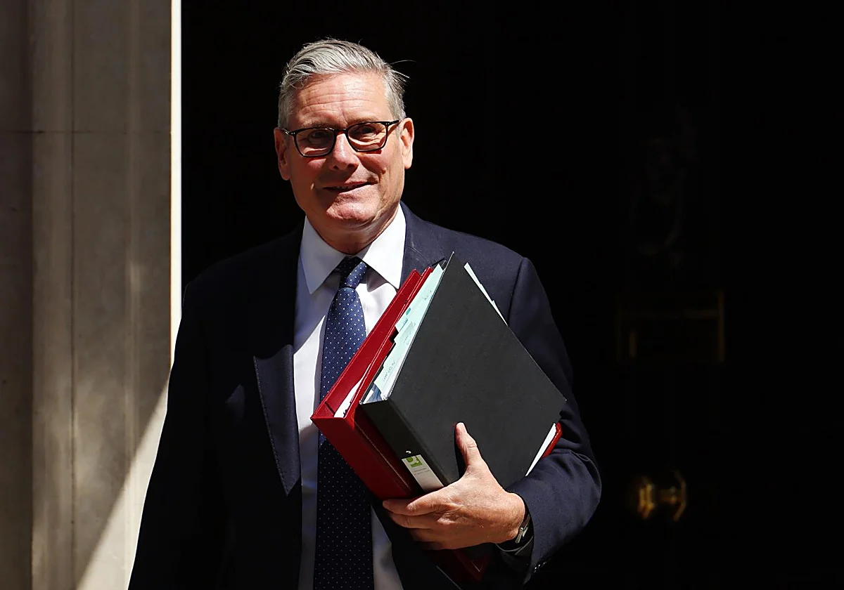 Starmer presenta el plan para adaptar al ejército británico a la guerra inteligente del siglo XXI