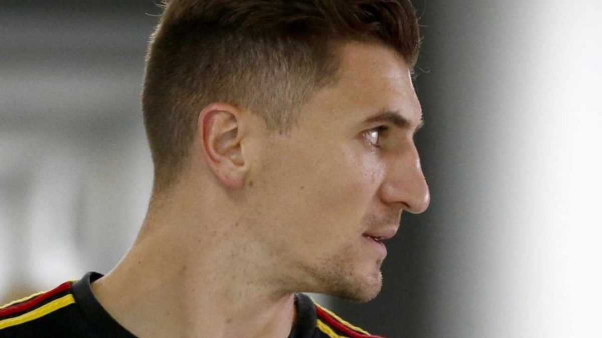 Así es la última oferta del Valencia a Meunier: un ‘ahora o nunca’ ya que no se la podrá mejorar