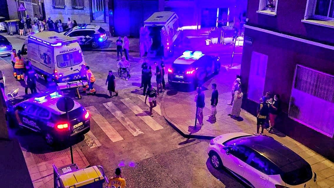 El acusado por empotrar su coche contra un bar de Os Mallos, en A Coruña, acepta 14 años de prisión