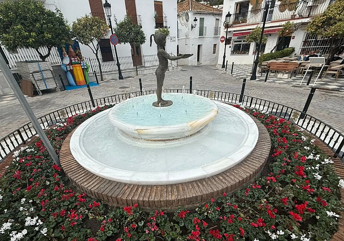 Benalmádena completes restoration of one of its most iconic sculptures